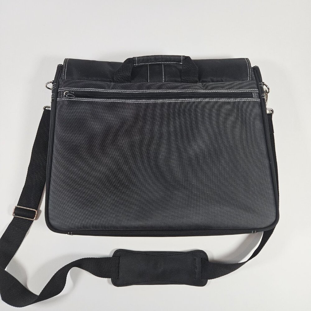 Targus Laptop Briefcase Business Casual Slipcase 15.6" Black - Picture 4 of 10